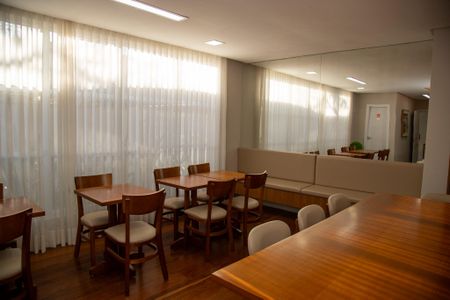 Apartamento à venda com 70m², 3 quartos e 1 vaga Apartamento à venda com 70m², 3 quartos e 1 vagaÁrea comum