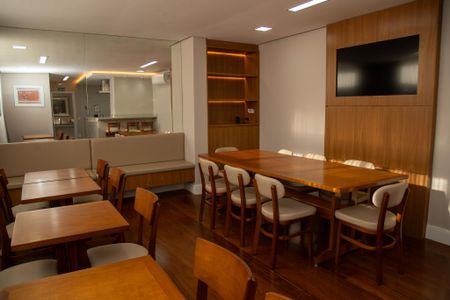 Apartamento à venda com 70m², 3 quartos e 1 vaga Apartamento à venda com 70m², 3 quartos e 1 vagaÁrea comum