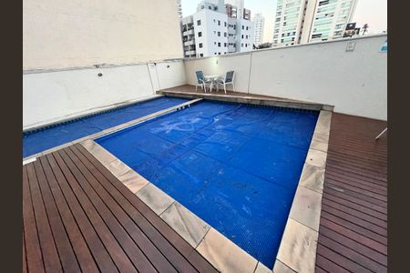 Apartamento à venda com 80m², 3 quartos e 2 vagasÁrea comum - Piscina