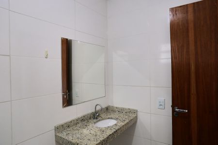 Apartamento para alugar com 55m², 2 quartos e sem vagaBanheiro