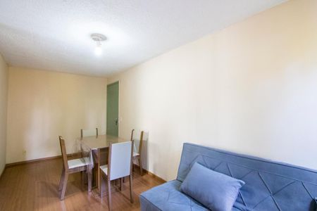 Sala de apartamento para alugar com 1 quarto, 42m² em Parque Sao Vicente, Santo André