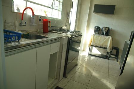 Apartamento à venda com 90m², 2 quartos e sem vagaCozinha