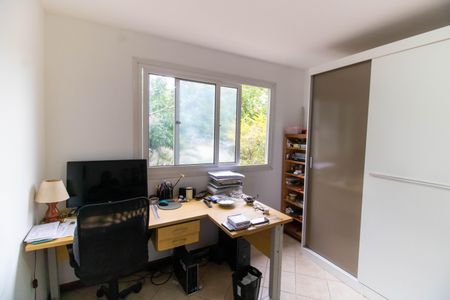 Casa de condomínio à venda com 160m², 3 quartos e 1 vaga Casa de condomínio à venda com 160m², 3 quartos e 1 vagaQuarto 1