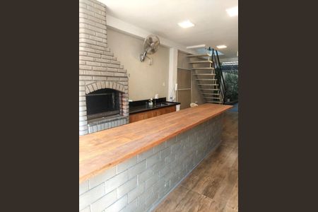 Casa à venda com 226m², 4 quartos e 6 vagas Casa à venda com 226m², 4 quartos e 6 vagasFoto 16