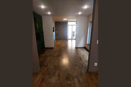 Casa à venda com 226m², 4 quartos e 6 vagas Casa à venda com 226m², 4 quartos e 6 vagasFoto 11