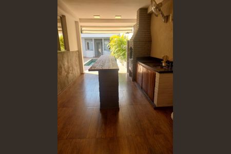 Casa à venda com 226m², 4 quartos e 6 vagas Casa à venda com 226m², 4 quartos e 6 vagasFoto 19