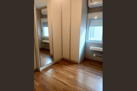 Casa à venda com 226m², 4 quartos e 6 vagas Casa à venda com 226m², 4 quartos e 6 vagasFoto 51