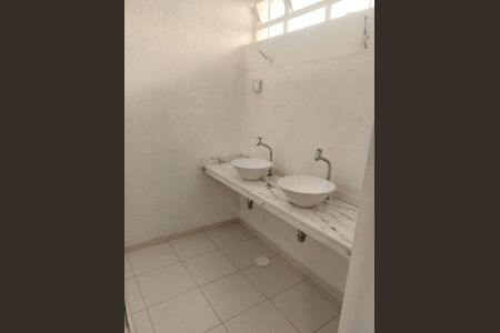 Casa à venda com 226m², 4 quartos e 6 vagas Casa à venda com 226m², 4 quartos e 6 vagasFoto 31