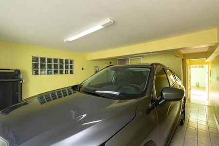 Casa à venda com 152m², 3 quartos e 3 vagas Casa à venda com 152m², 3 quartos e 3 vagasGaragem