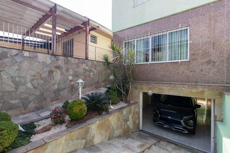 Casa à venda com 152m², 3 quartos e 3 vagas Casa à venda com 152m², 3 quartos e 3 vagasGaragem