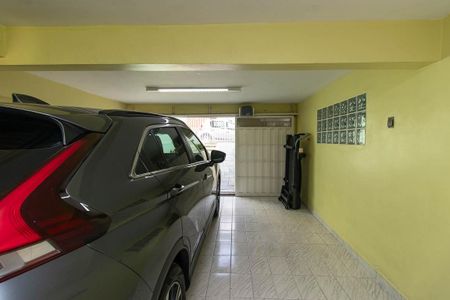 Casa à venda com 152m², 3 quartos e 3 vagas Casa à venda com 152m², 3 quartos e 3 vagasGaragem