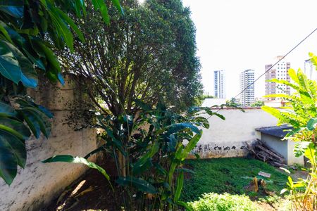 Casa à venda com 180m², 3 quartos e 4 vagasQuintal