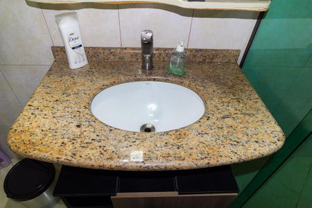 Casa à venda com 180m², 3 quartos e 4 vagasBanheiro da Suíte