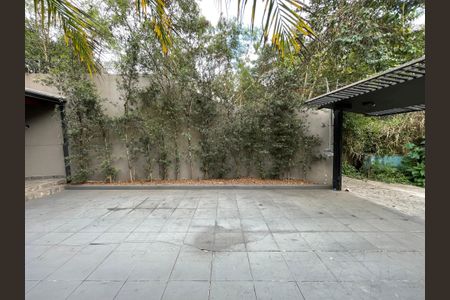 Casa à venda com 95m², 2 quartos e 2 vagas Casa à venda com 95m², 2 quartos e 2 vagasGaragem