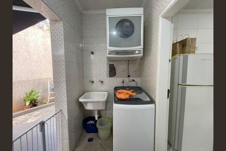 Casa à venda com 95m², 2 quartos e 2 vagas Casa à venda com 95m², 2 quartos e 2 vagasÁrea de Serviço