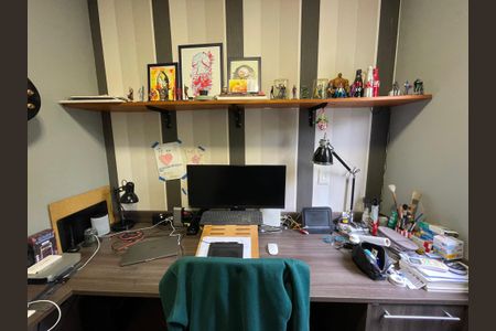 Casa à venda com 95m², 2 quartos e 2 vagas Casa à venda com 95m², 2 quartos e 2 vagasQuarto 2