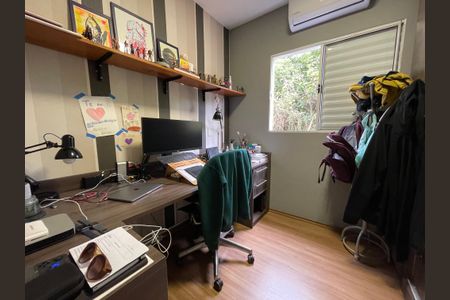 Casa à venda com 95m², 2 quartos e 2 vagas Casa à venda com 95m², 2 quartos e 2 vagasQuarto 2