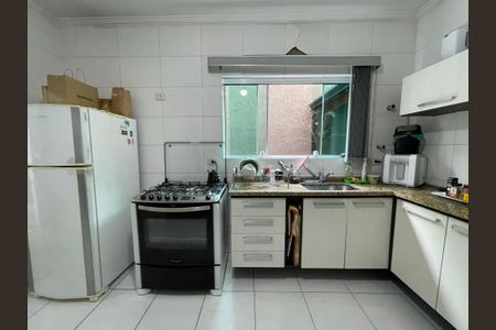 Casa à venda com 95m², 2 quartos e 2 vagas Casa à venda com 95m², 2 quartos e 2 vagasCozinha