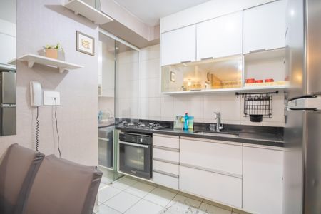 Apartamento à venda com 45m², 2 quartos e 1 vaga Apartamento à venda com 45m², 2 quartos e 1 vagaCozinha