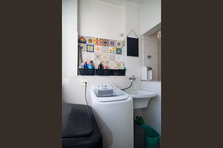 Apartamento à venda com 76m², 2 quartos e sem vagaÁrea de Serviço