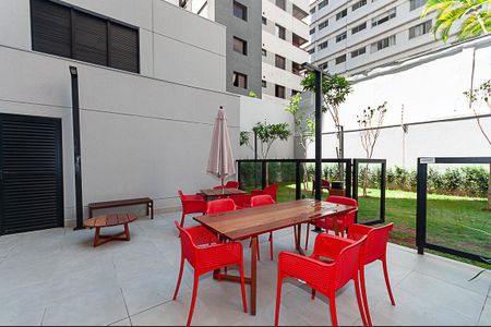 Apartamento à venda com 32m², 1 quarto e sem vagaÁrea comum