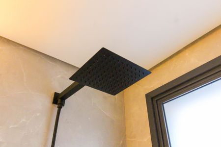 Apartamento à venda com 105m², 2 quartos e 1 vaga Apartamento à venda com 105m², 2 quartos e 1 vagaBanheiro Social