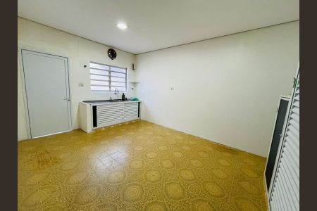Casa para alugar com 3 quartos, 160m² em Rio Pequeno, São Paulo