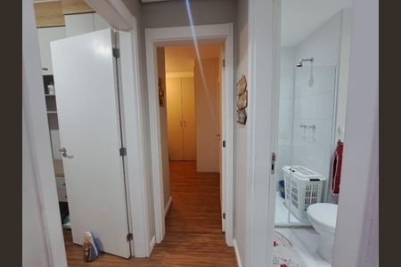 Apartamento à venda com 56m², 2 quartos e 1 vaga Apartamento à venda com 56m², 2 quartos e 1 vagaCorredor