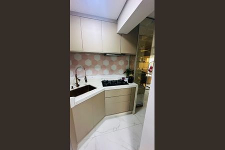 Apartamento à venda com 155m², 3 quartos e 2 vagas Apartamento à venda com 155m², 3 quartos e 2 vagasCozinha