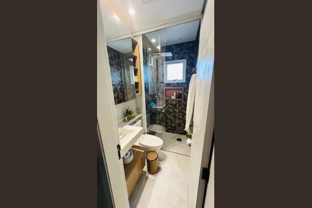 Apartamento à venda com 155m², 3 quartos e 2 vagas Apartamento à venda com 155m², 3 quartos e 2 vagasBanheiro