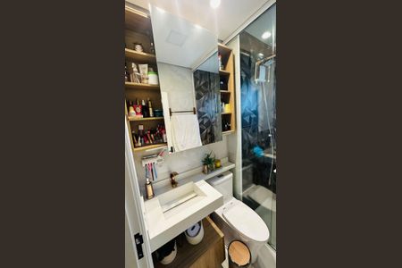 Apartamento à venda com 155m², 3 quartos e 2 vagas Apartamento à venda com 155m², 3 quartos e 2 vagasBanheiro