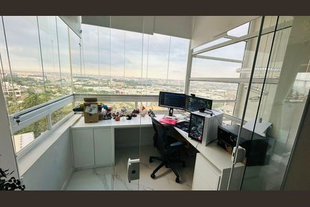 Apartamento à venda com 155m², 3 quartos e 2 vagas Apartamento à venda com 155m², 3 quartos e 2 vagasVaranda