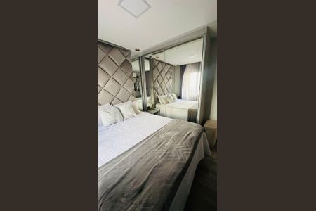 Apartamento à venda com 155m², 3 quartos e 2 vagas Apartamento à venda com 155m², 3 quartos e 2 vagasQuarto