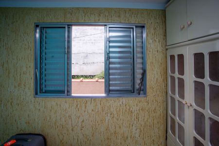 Casa à venda com 215m², 3 quartos e 2 vagasQuarto 2