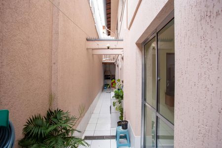 Casa à venda com 215m², 3 quartos e 2 vagasQuintal