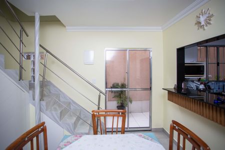 Casa à venda com 215m², 3 quartos e 2 vagasSala de Jantar