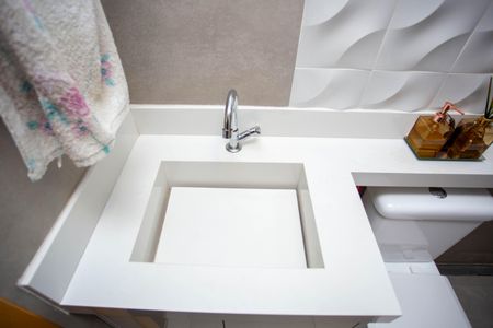 Casa à venda com 215m², 3 quartos e 2 vagasBanheiro Social