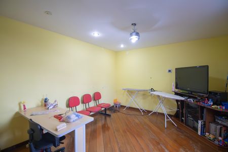 Casa para alugar com 511m², 4 quartos e 10 vagasSala 2