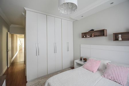 Casa à venda com 193m², 3 quartos e 2 vagas Casa à venda com 193m², 3 quartos e 2 vagasQuarto 2