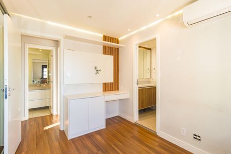 Apartamento à venda com 70m², 2 quartos e 1 vaga Apartamento à venda com 70m², 2 quartos e 1 vagaSuíte