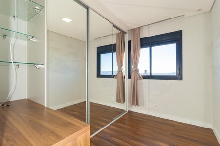 Apartamento à venda com 70m², 2 quartos e 1 vaga Apartamento à venda com 70m², 2 quartos e 1 vagaQuarto