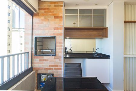 Apartamento à venda com 70m², 2 quartos e 1 vaga Apartamento à venda com 70m², 2 quartos e 1 vagaDetalhe - Varanda