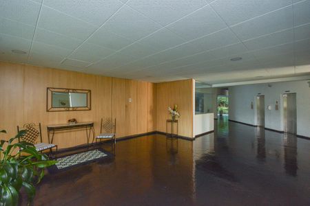 Apartamento à venda com 75m², 3 quartos e 1 vagaHall de entrada