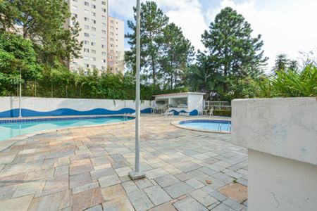 Apartamento à venda com 75m², 3 quartos e 1 vagaÁrea comum - Piscina