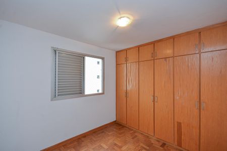 Apartamento à venda com 75m², 3 quartos e 1 vagaQuarto 2