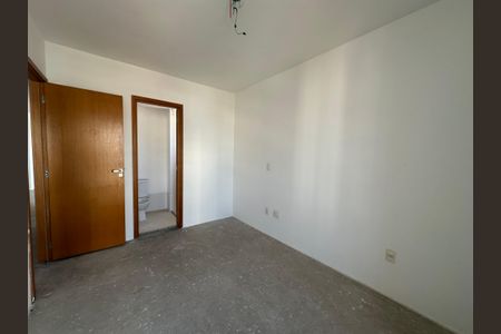 Apartamento à venda com 75m², 3 quartos e 1 vaga Apartamento à venda com 75m², 3 quartos e 1 vagaSuite