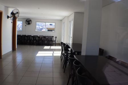 Apartamento à venda com 75m², 3 quartos e 1 vaga Apartamento à venda com 75m², 3 quartos e 1 vagaÁrea comum - Salão de festas