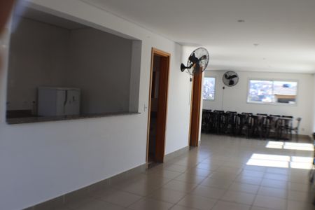 Apartamento à venda com 75m², 3 quartos e 1 vaga Apartamento à venda com 75m², 3 quartos e 1 vagaÁrea comum - Salão de festas