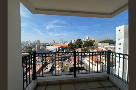 Apartamento à venda com 75m², 3 quartos e 1 vaga Apartamento à venda com 75m², 3 quartos e 1 vagaSacada da sala