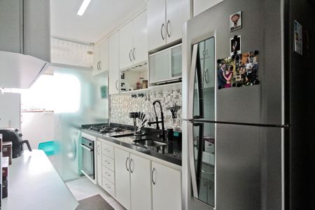 Apartamento para alugar com 64m², 2 quartos e 1 vagaCozinha
